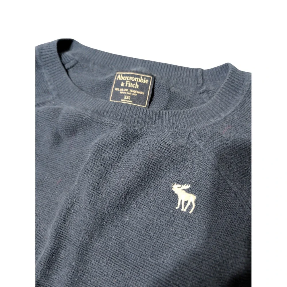Abercrombie & Fitch Womens XXS Navy‎ Blue Knit Sweater Moose Logo A4